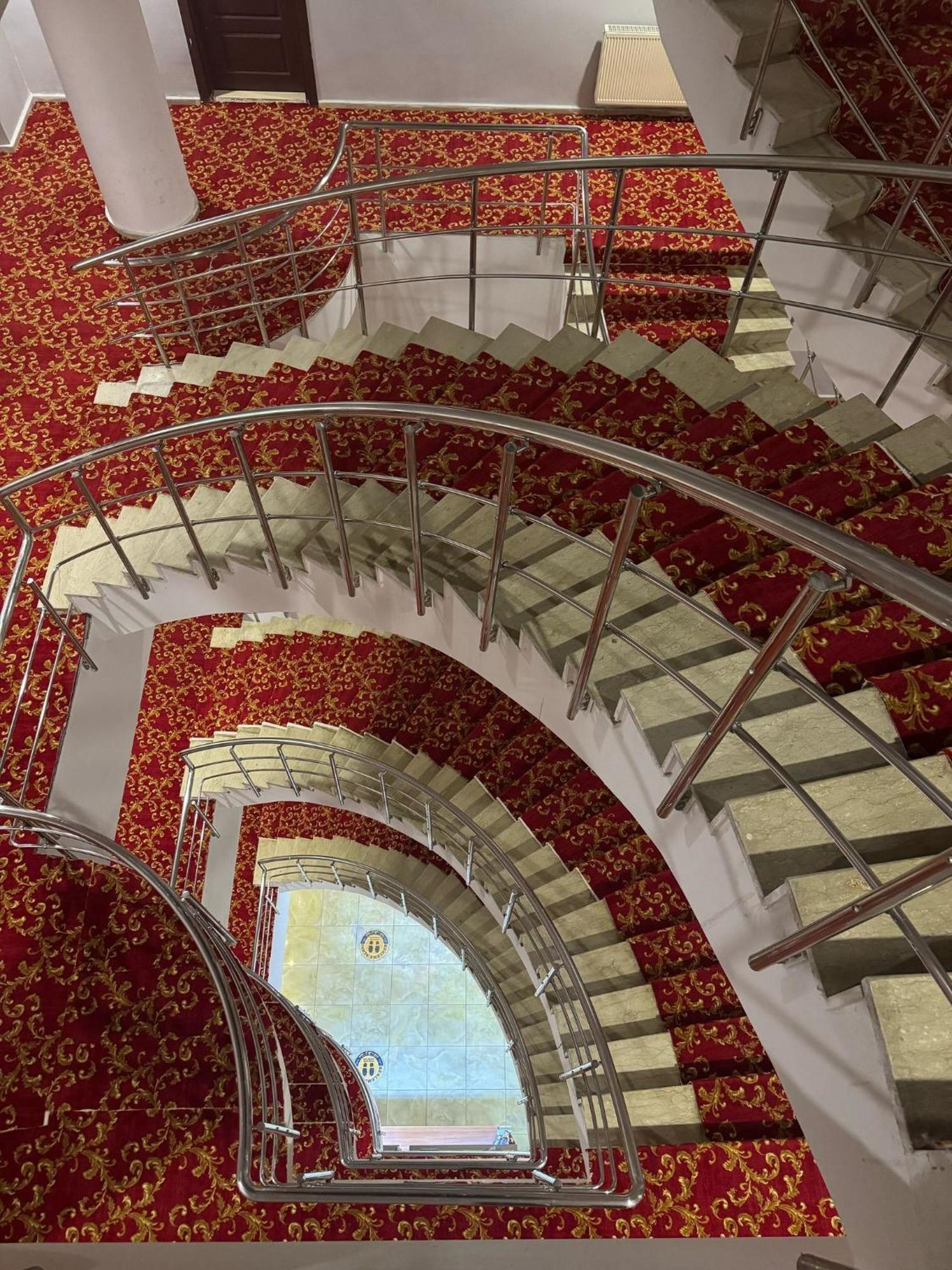 Dimet Park Hotel Van Ngoại thất bức ảnh